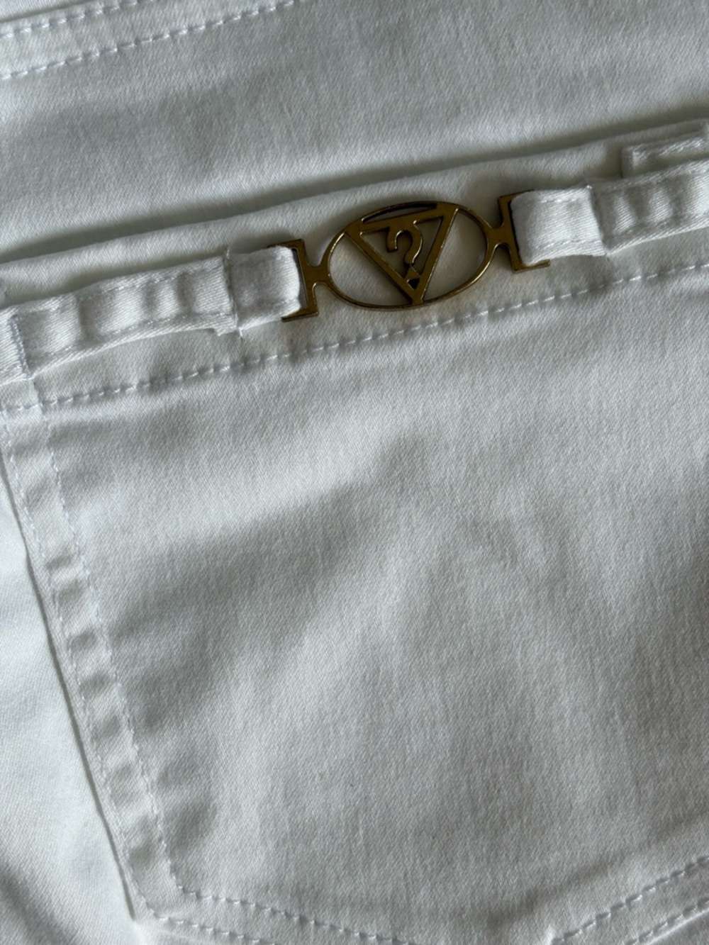 Guess White Skinny Jeans - Picture 5 of 7